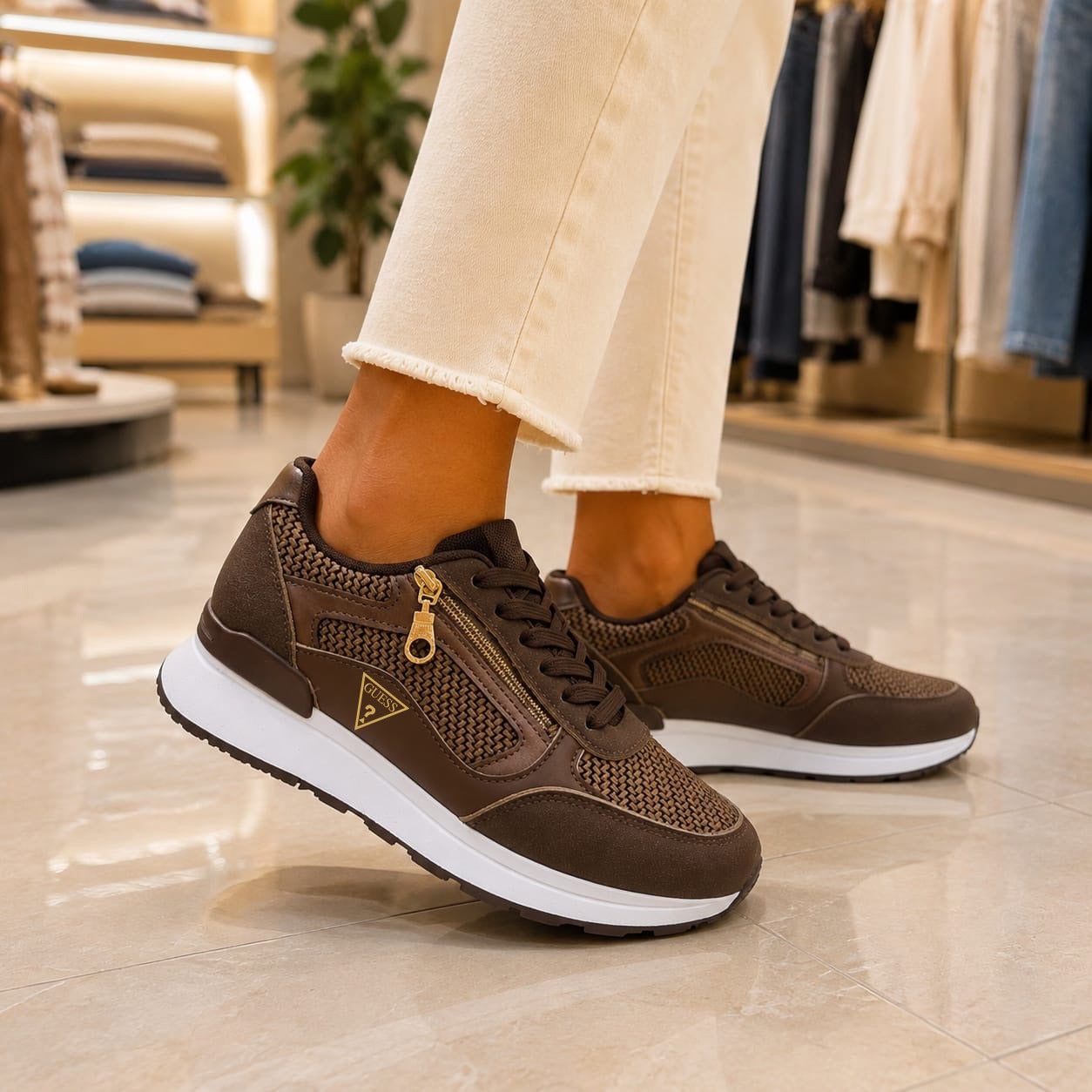 Guess 509 castanho