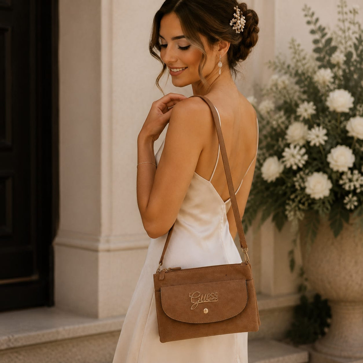 Mala Guess  19  khaki