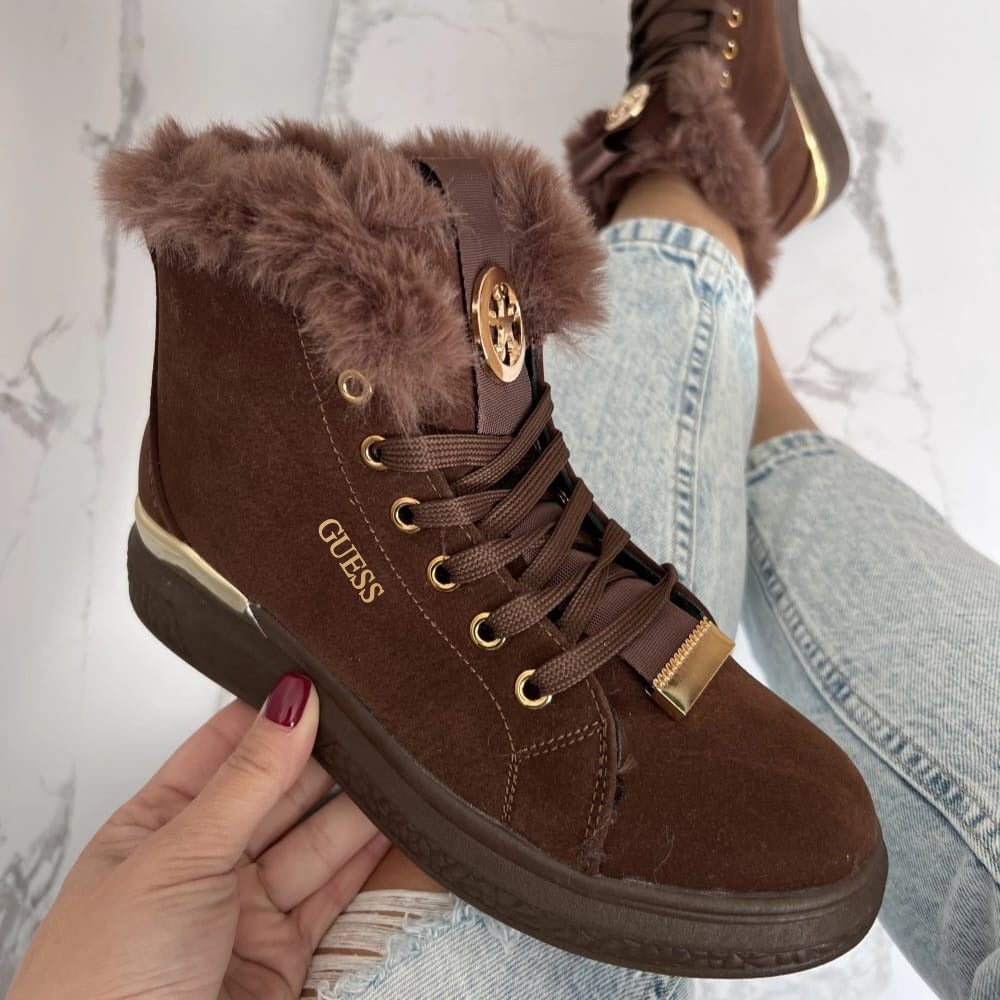 Bota guess 265 castanha