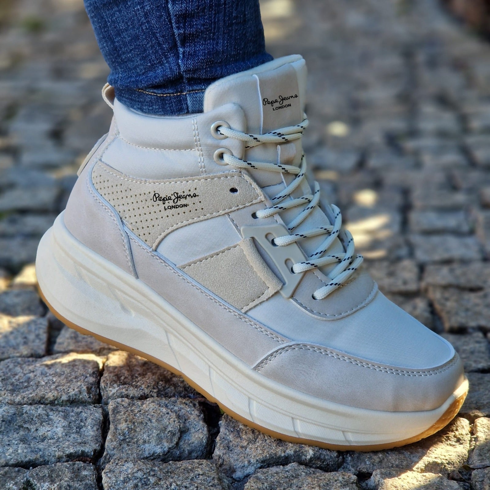 Bota Pepe 4 bege