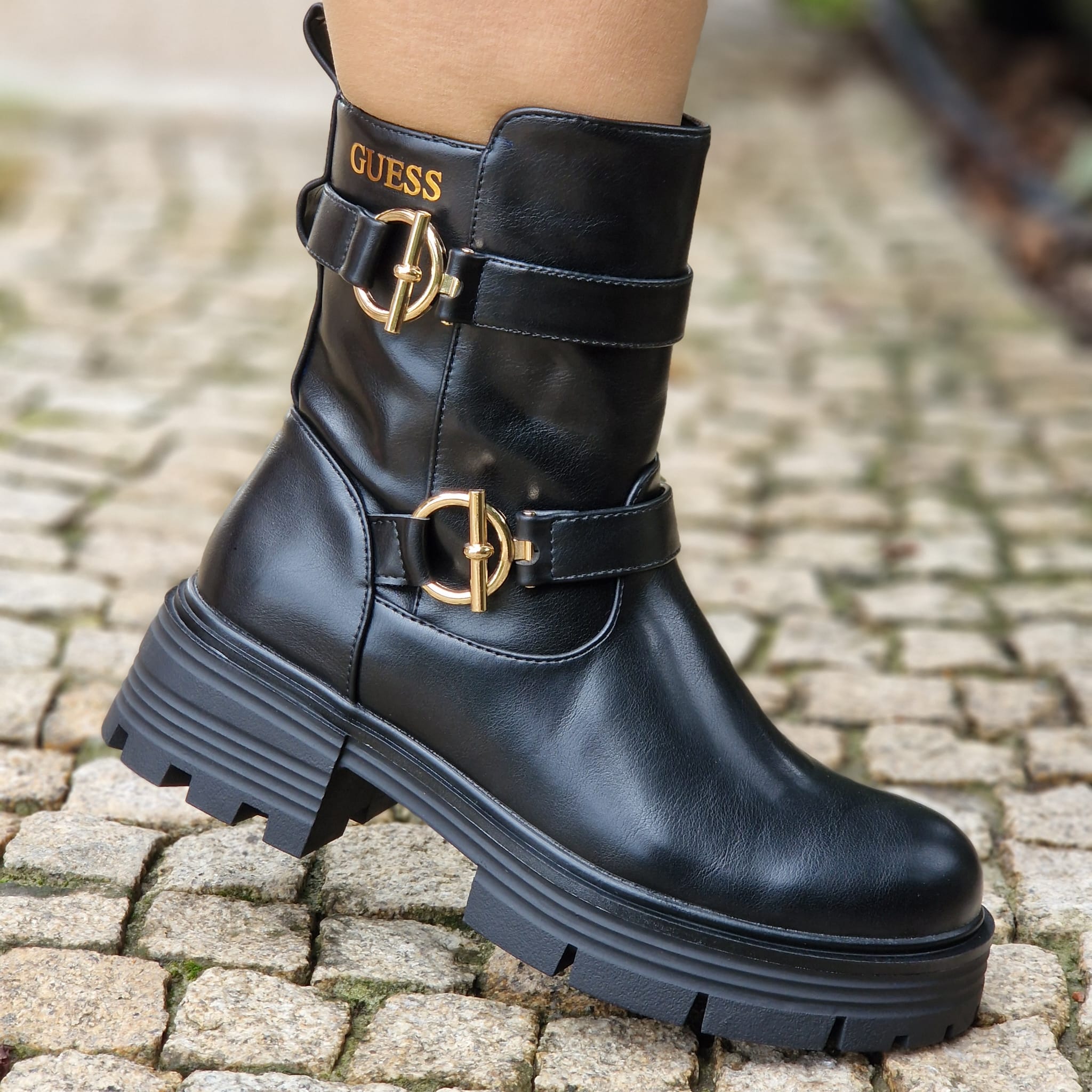 Bota G 93 Preto